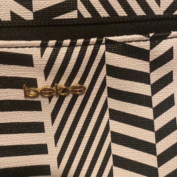 Bebe Black and White Print Wristlet Bag - Picture 4 of 9